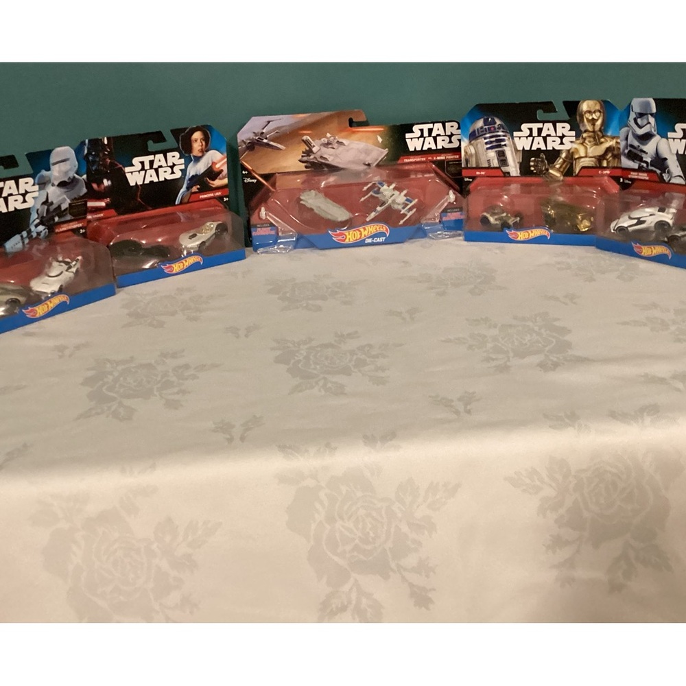Star Wars Action Figures  Bundle of 5